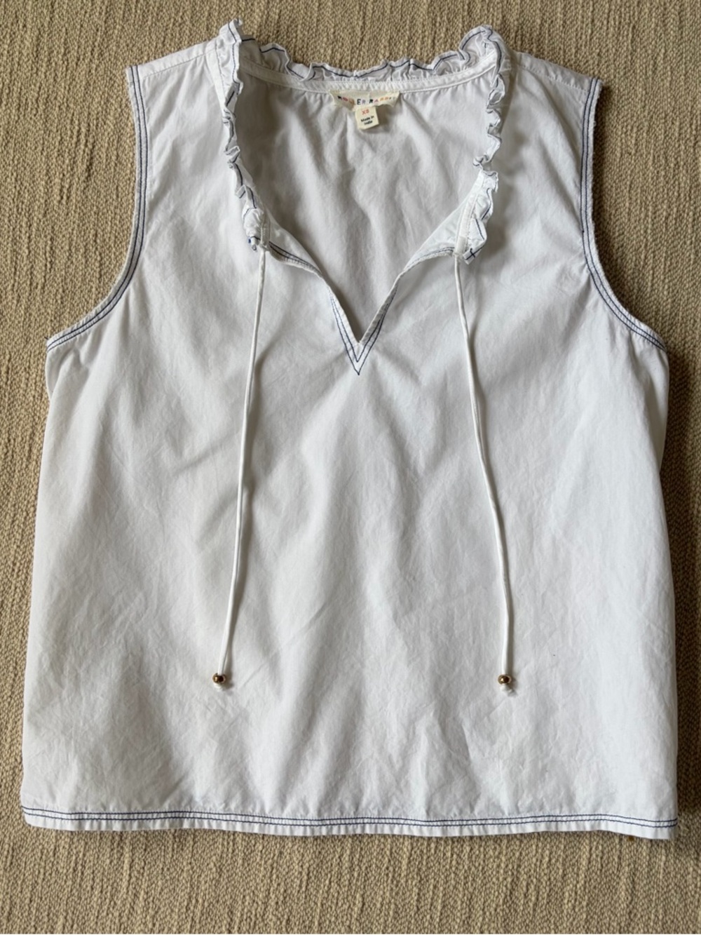 Roller Rabbit White with Navy Stitch Sleeveless 100% Cotton Blouse Top Size XS